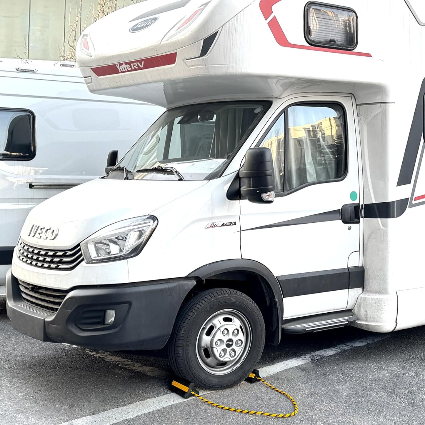 Heavy Duty Rubber Wheel Chocks, 2 Pair, Non-Slip Tire Stopper Blocks with Rope, for RV Camper Travel Trailers Motorhome Aircraft Car Truck