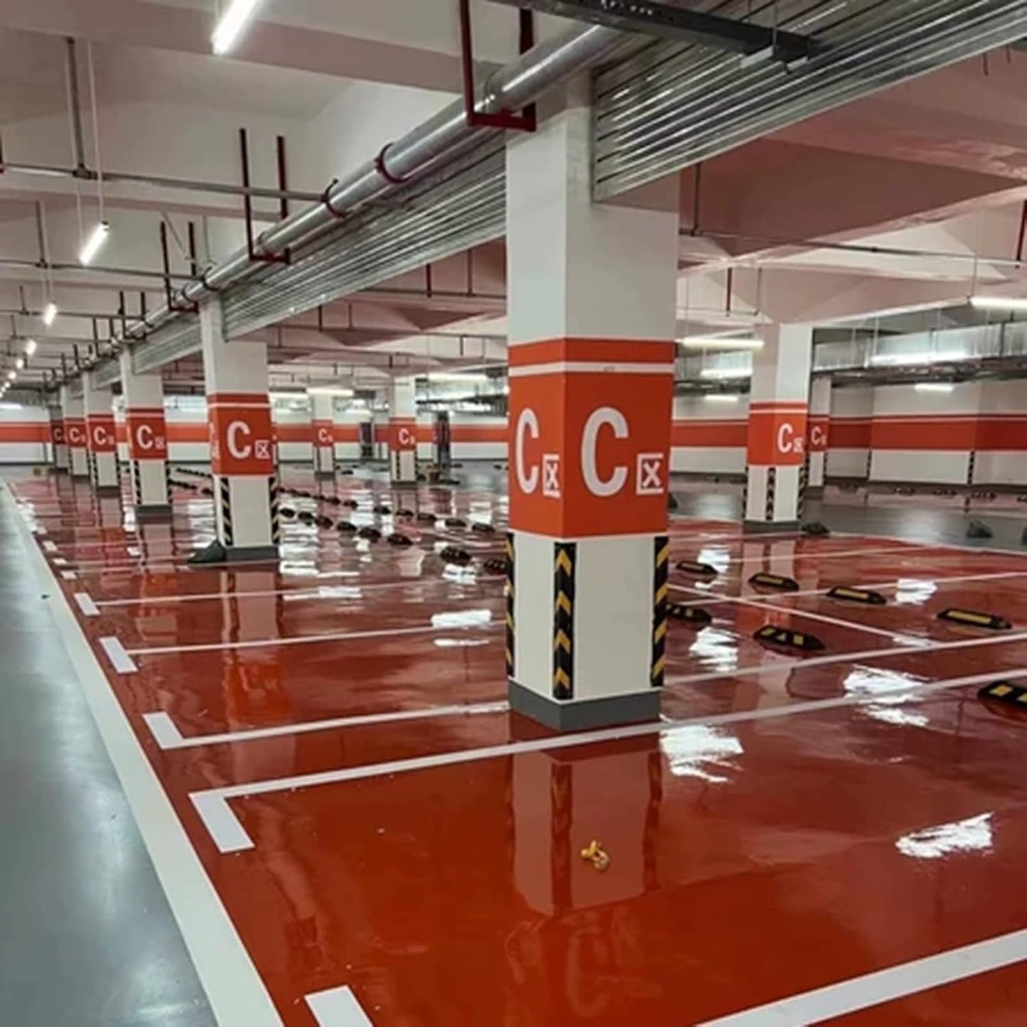 XPLKQXE Reflective Rubber Wall Corner Guard, Rubber Wall Protector Corner Protector, for Parking Protection Car Corner Guardrail Post (Color : Black+Yellow, Size : 16pcs)