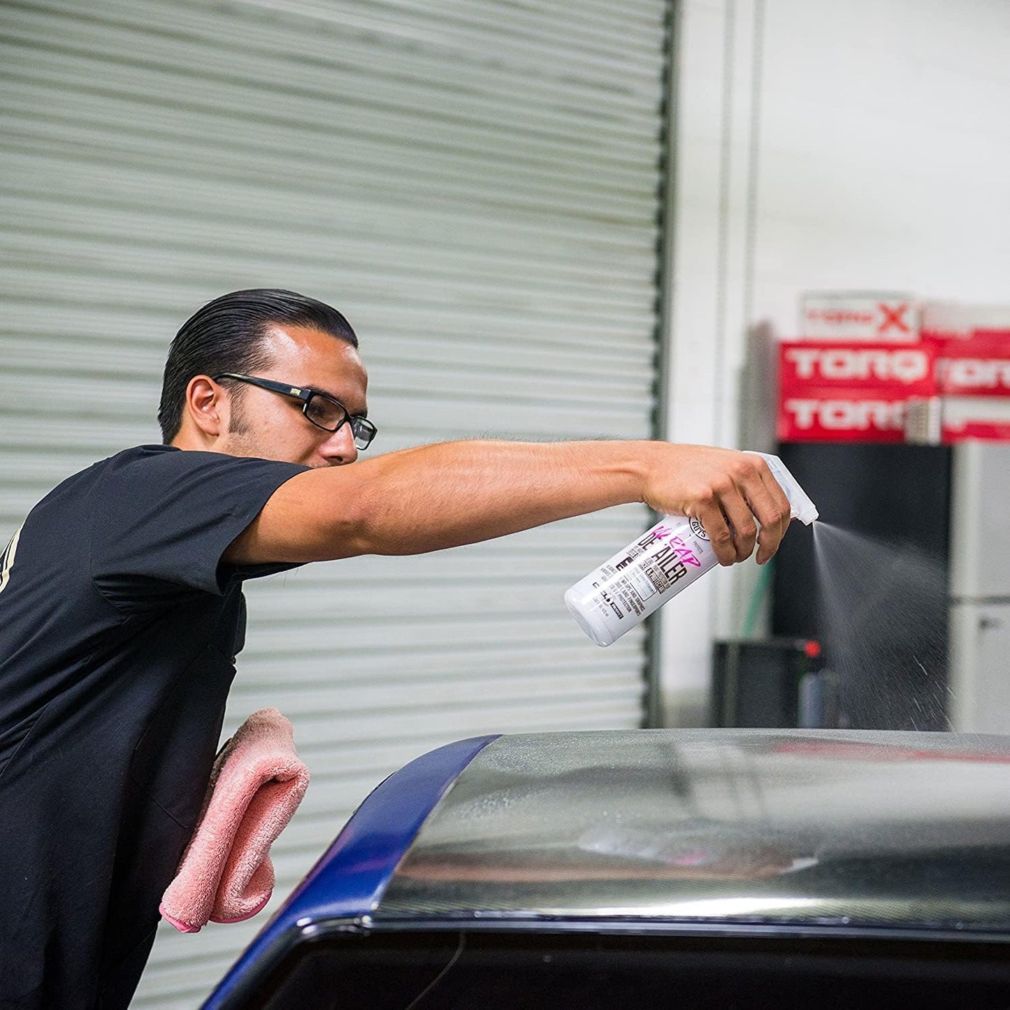 Chemical Guys SPI21716 Wrap Detailer Gloss Enhancer & Protectant, (Designed for Wraps, Graphics, Clear Bra & Paint Protection Film) For Cars, Trucks, SUVs, RVs, Motorcycles & More, 16 fl oz