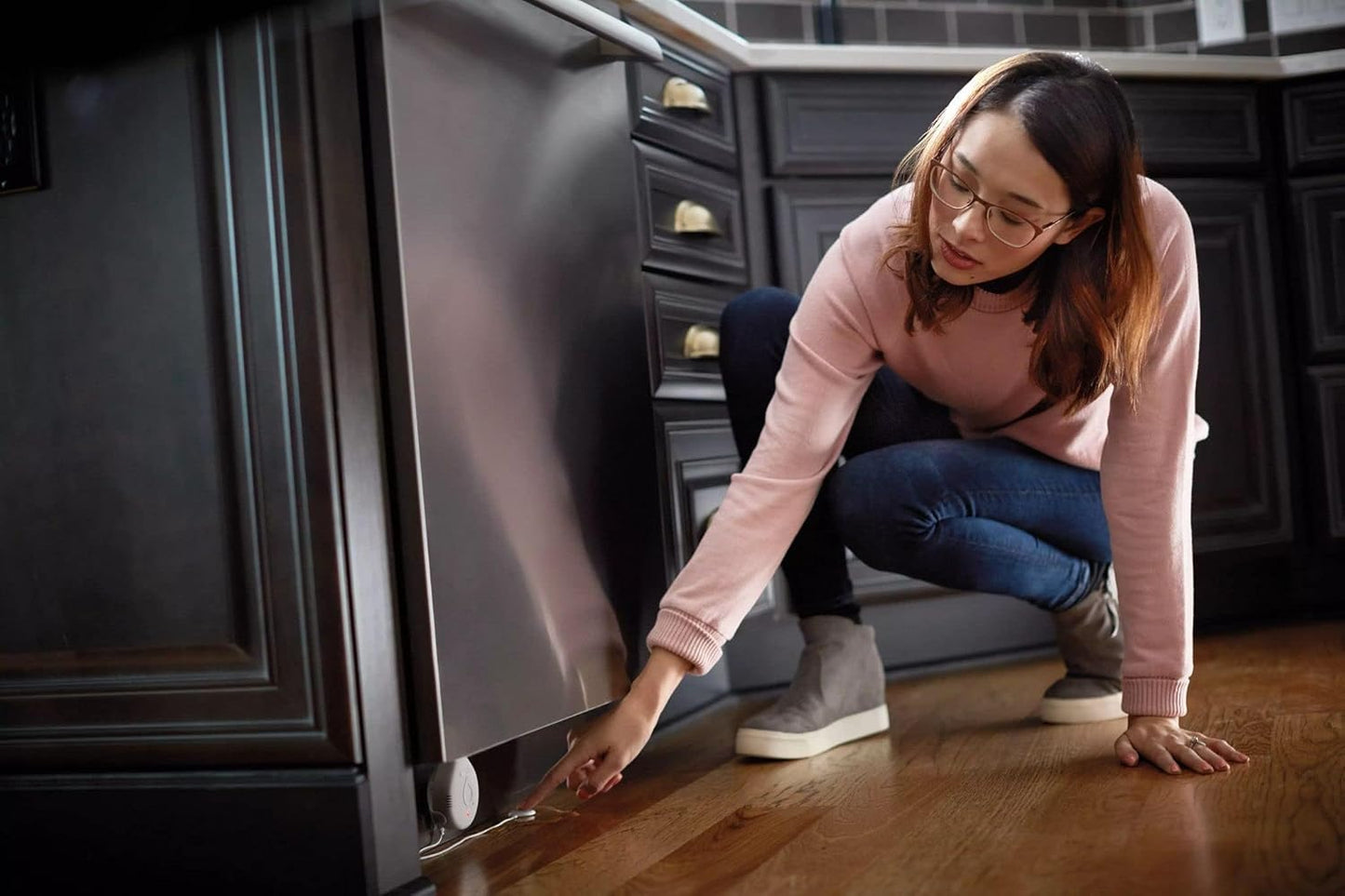 Moen 920-005 Flo Smart Water Leak Detector, White, 3-Pack with 3-Pack 6-Foot Leak Sensing Cable