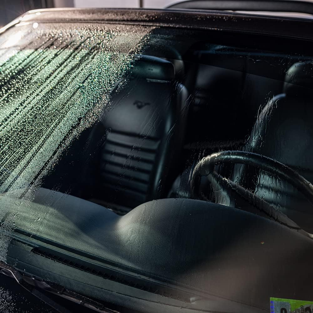 Invisible Glass 92183-6PK Hybrid Ceramic Rain Repellent and Glass Cleaner Cleans and Protects Car Windows and Windshields with Long-Lasting Water-Repellent Si02 Technology, 16 Fl Oz, Pack of 6