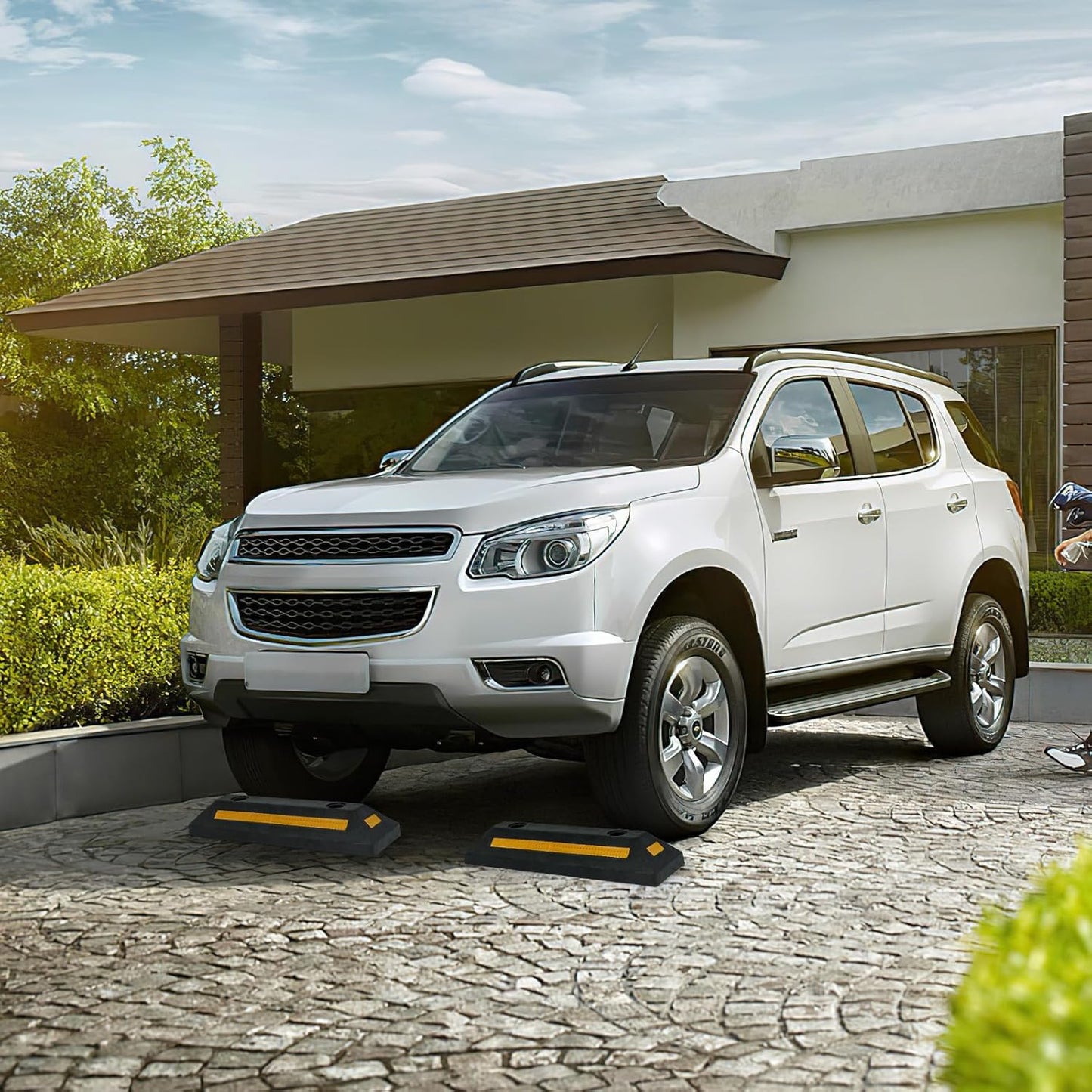 IRONMAX 2 Pack Parking Block, 21.5" Long Rubber Curb with Reflective Stripes, 9000 LBS Capacity, Heavy-Duty Garage Car Stopper for Cars Vans Trucks, Parking Stopper for Garage Driveway