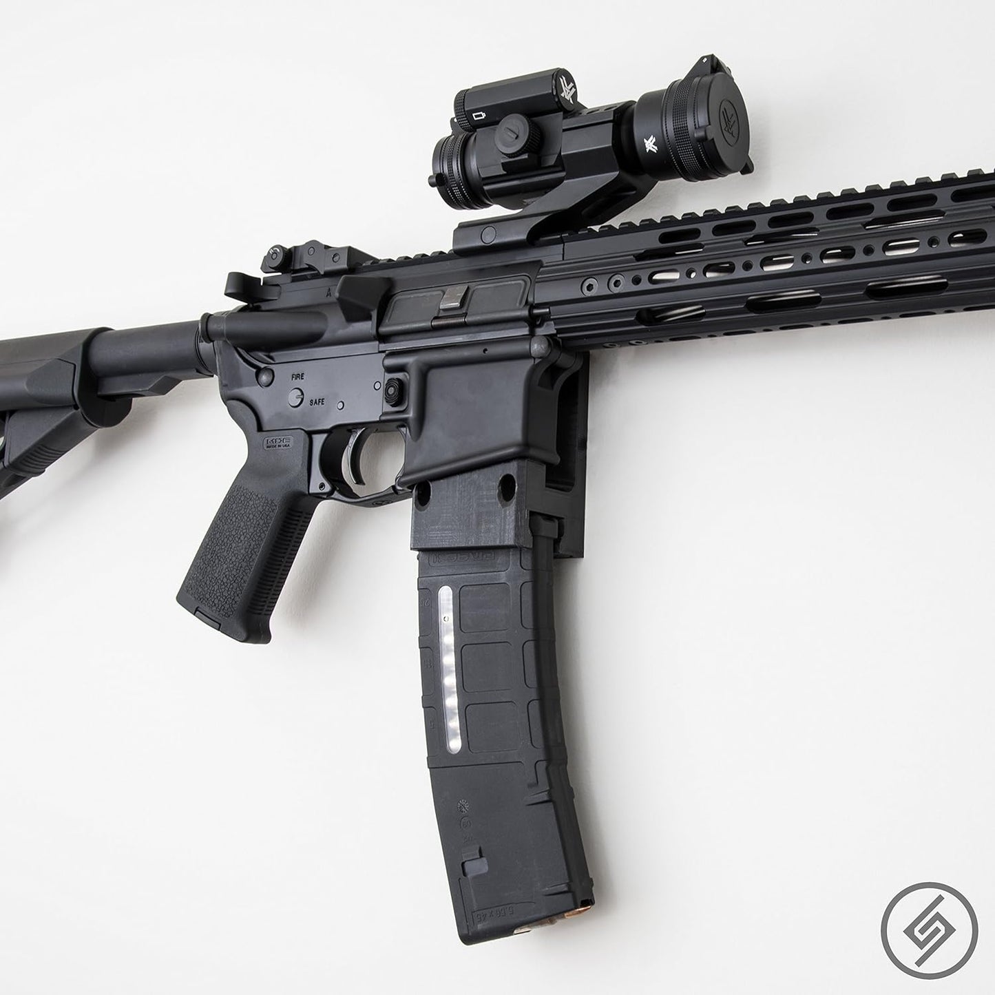 Spartan Mounts Locking .223/5.56 Rifle Mount Wall Display | Low Profile Floating Design Vertical and Horizontal Mounting Solution | Gun Room Safe Storage Organzation | Made in USA